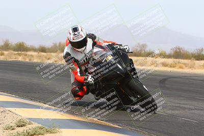 media/Apr-10-2022-SoCal Trackdays (Sun) [[f104b12566]]/Turn 7 Inside (1025am)/